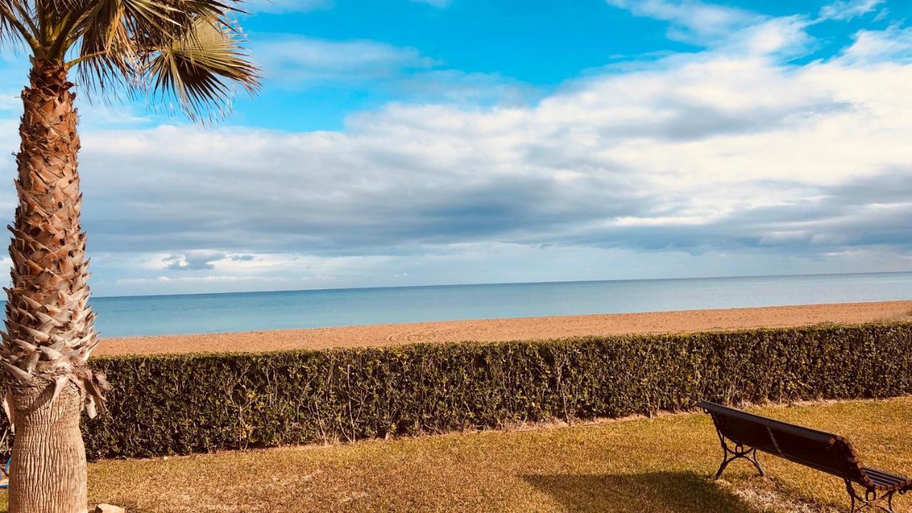 Apartamento Denia. Bajo En Primera Linea Dış mekan fotoğraf